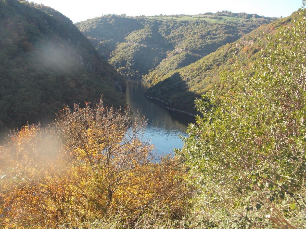 Le Cintrium Bed & Breakfast Viala-du-Tarn Bagian luar foto