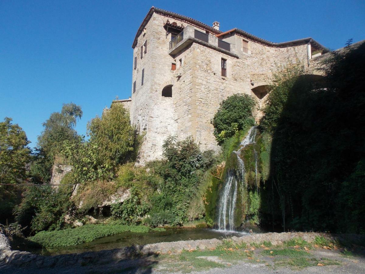 Le Cintrium Bed & Breakfast Viala-du-Tarn Bagian luar foto