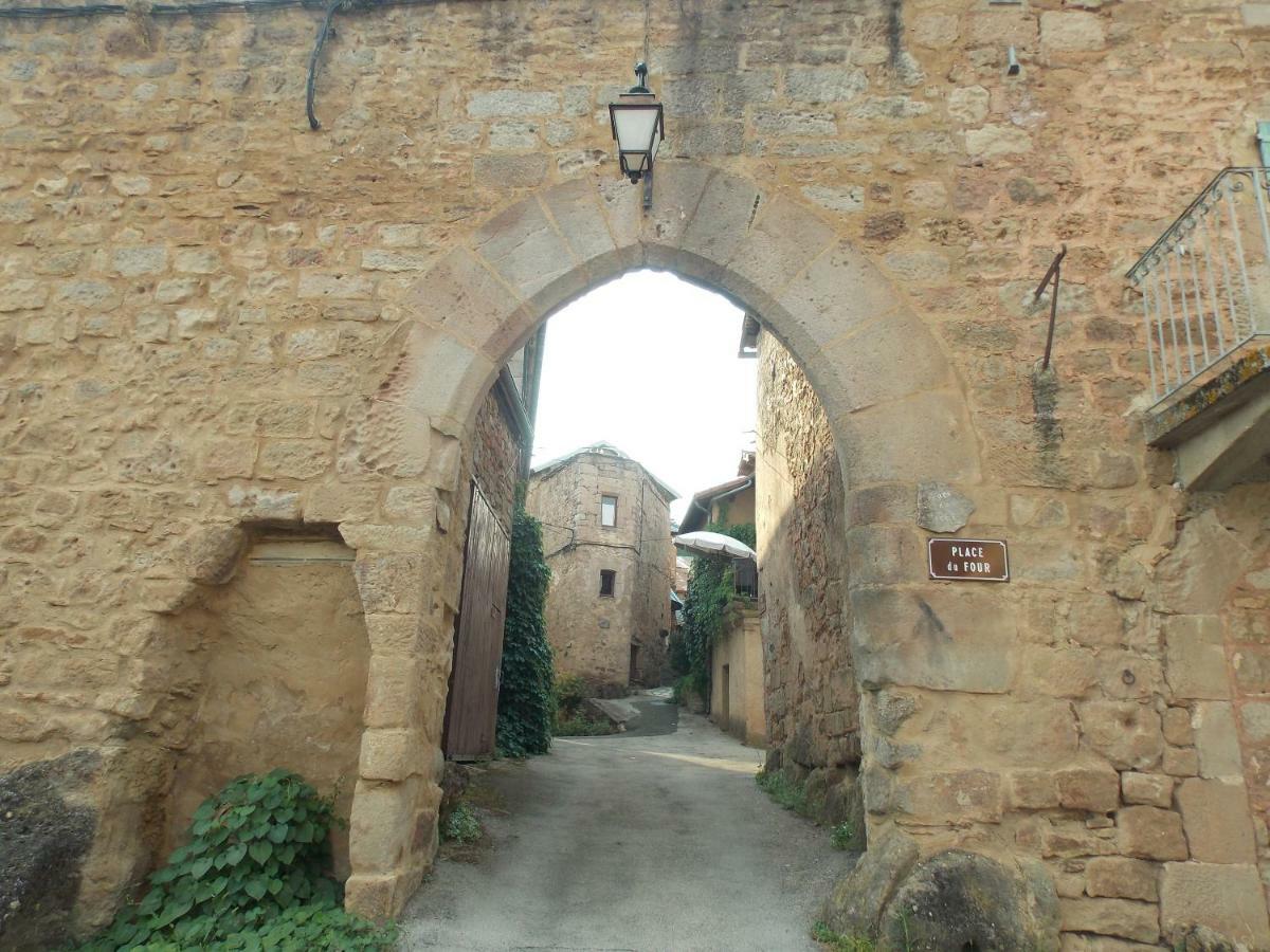 Le Cintrium Bed & Breakfast Viala-du-Tarn Bagian luar foto